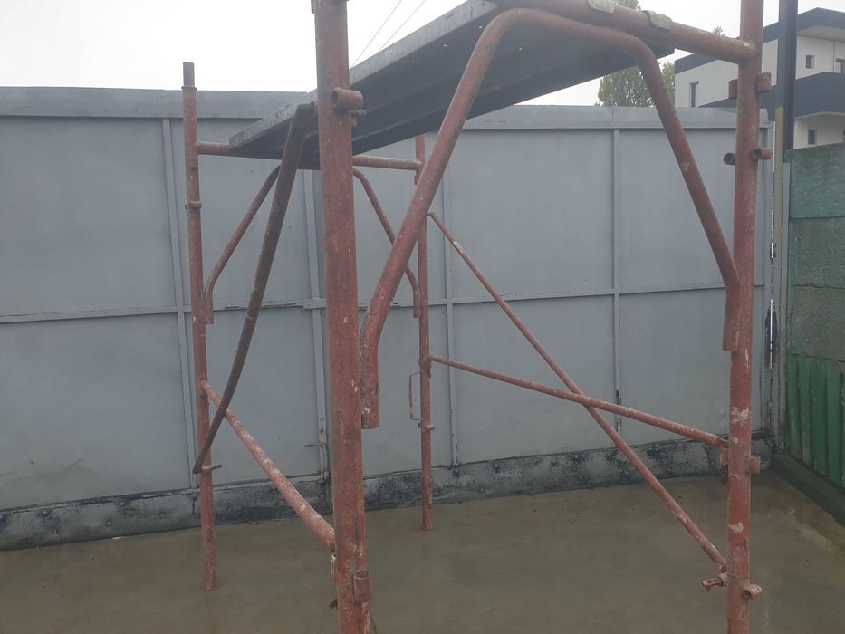 Vând schela metalica in Constanta