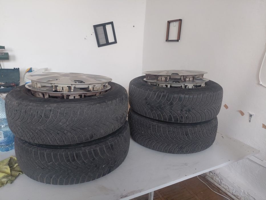 Jante 4x100 R15, cu anvelope Sailun de iarna 185 65 15