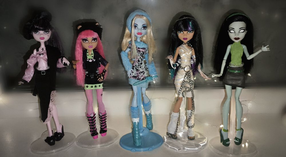 Обменяю/ продам  кукол монстер хай , monster high
