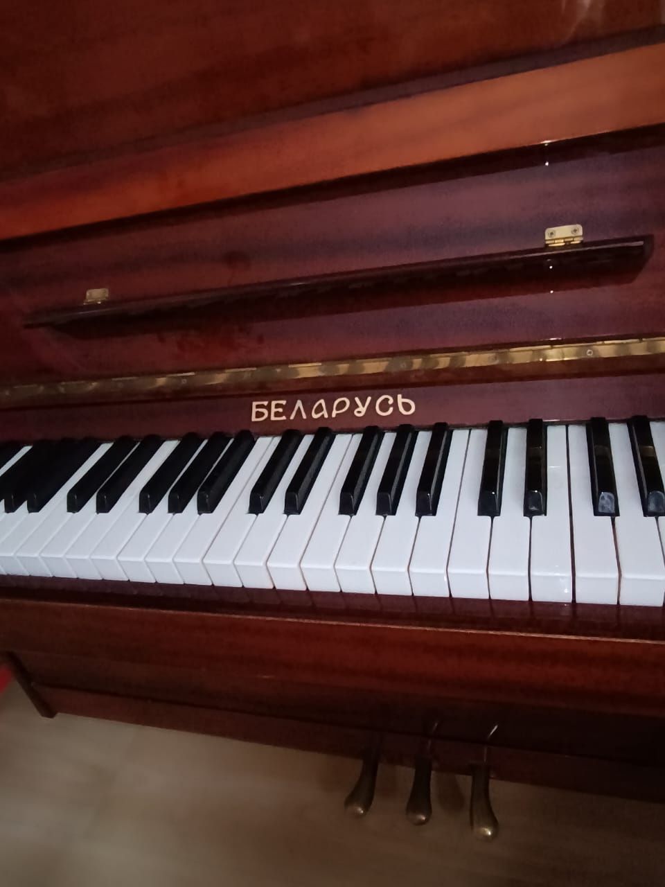Пианино - фортепиано продам .
