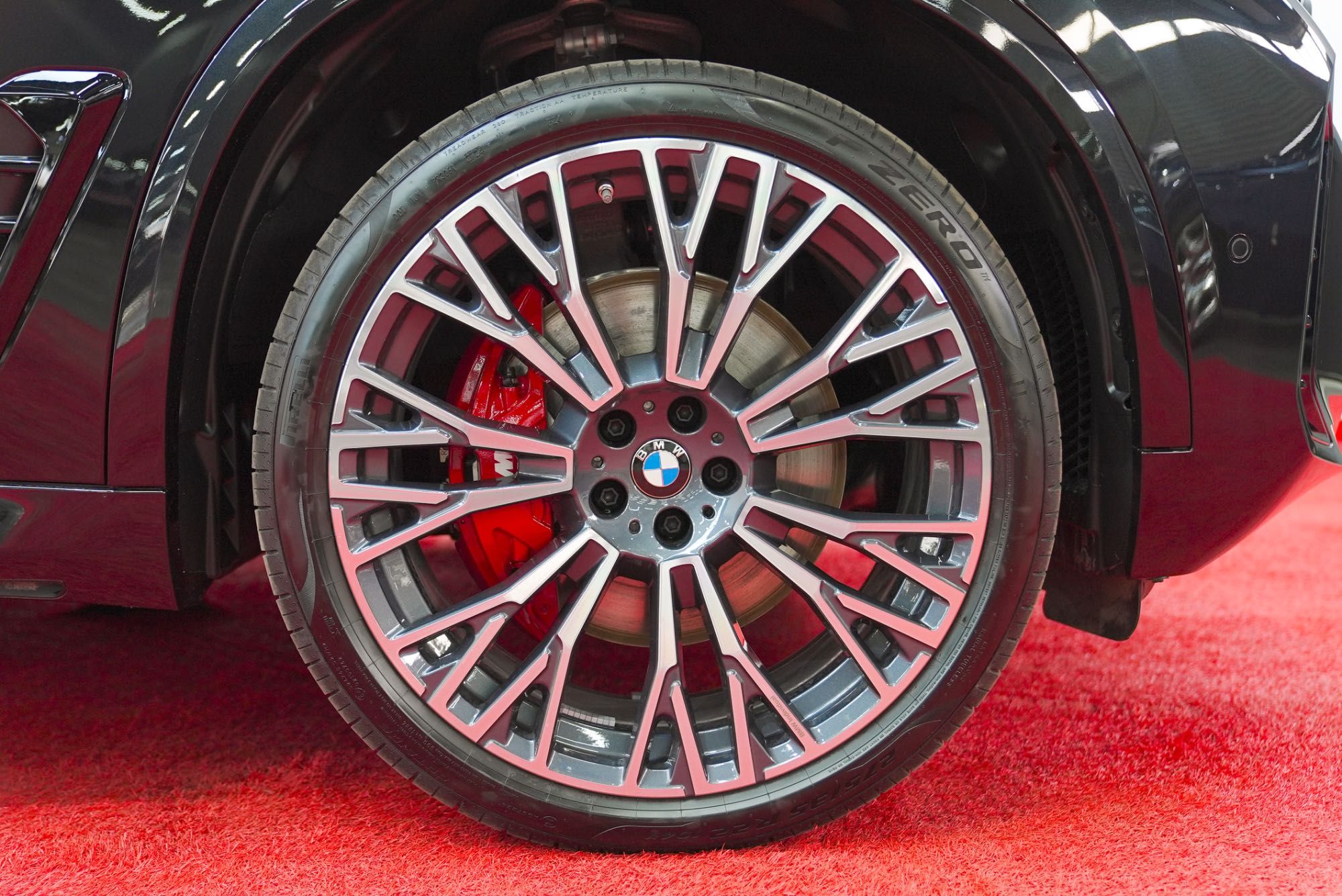 Новый Bmw X5 xDrive40i Facelift 2025