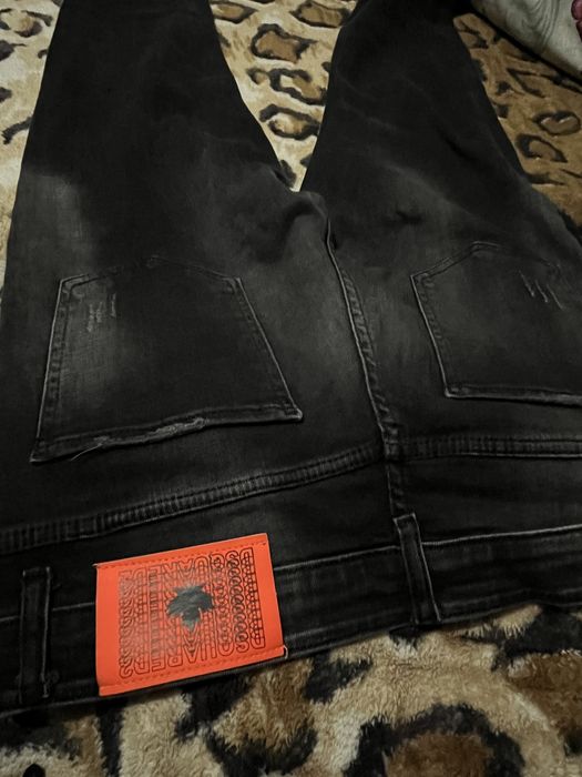 Blugi Dsquared2 rupti