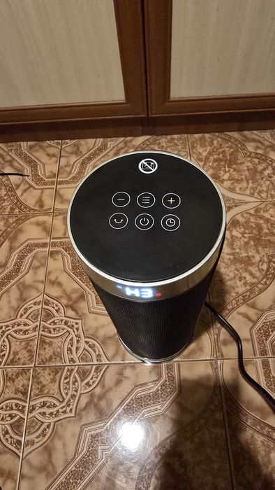 Продавам керамична печка Dreo