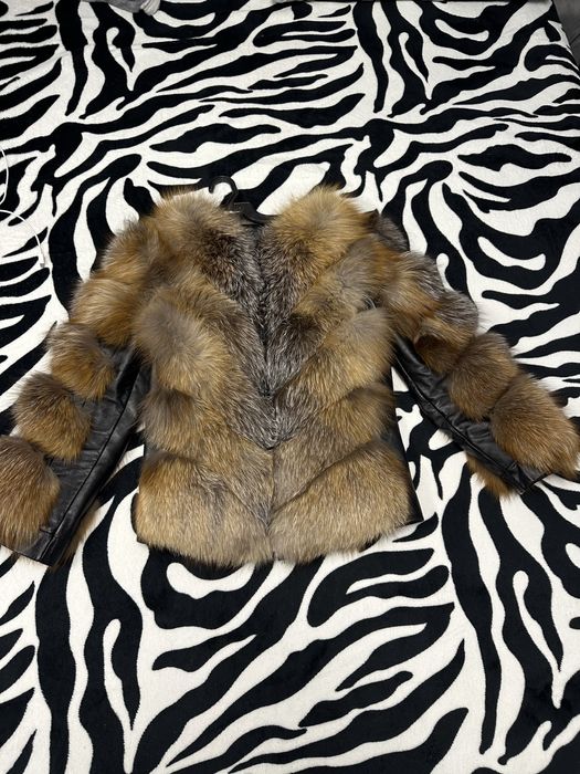 Vând blană naturala