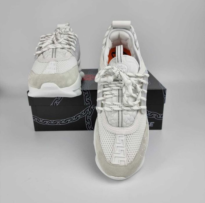 Versace chain reaction