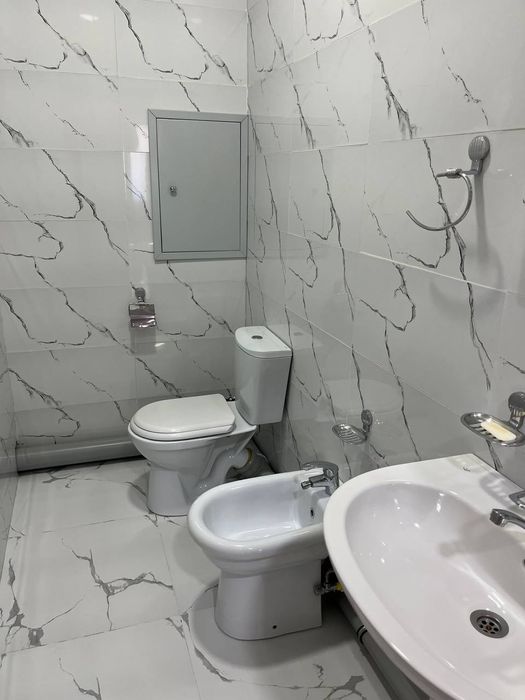 Яшнобод олмос махалла квартира срочно сотилади