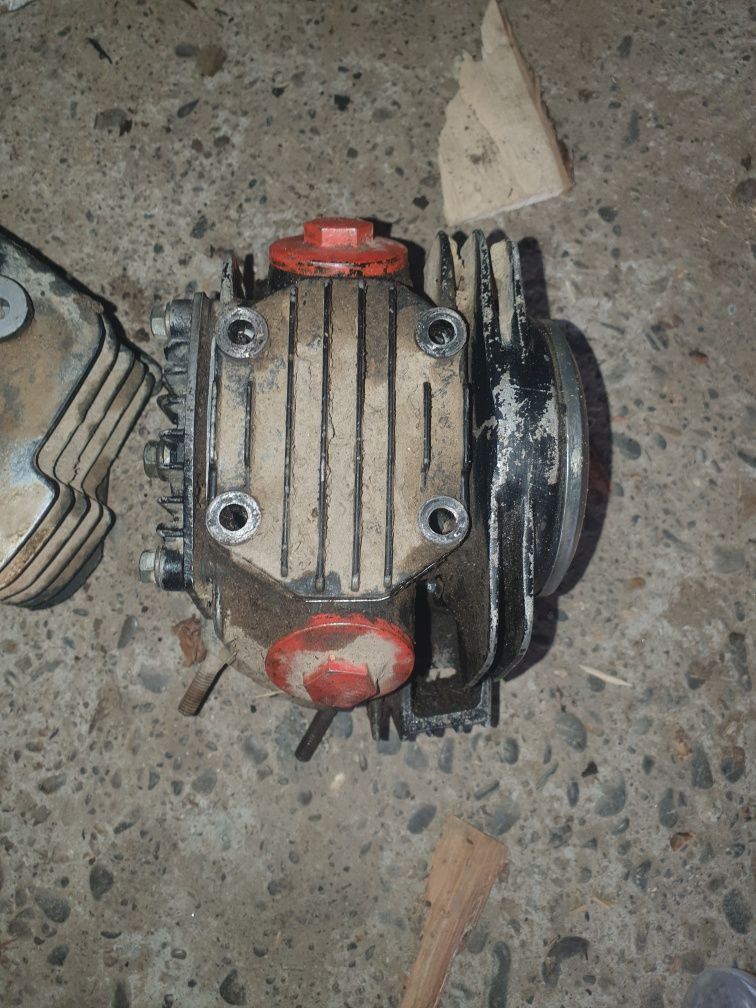 piese kxd 125cc stare perfecta