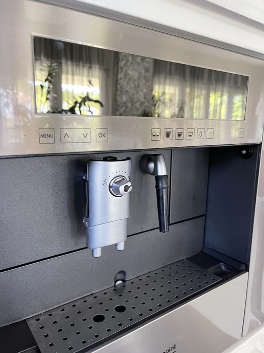 Hotpoint Ariston кафемашина кафе автомат за вграждане