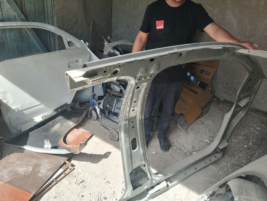 Bachina spark peredniy leviy