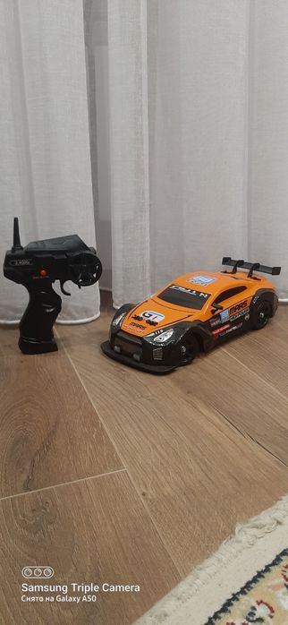 Машина радиуправляемый