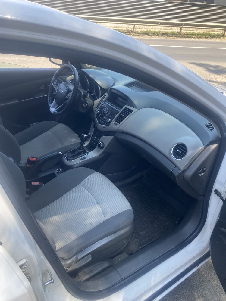 Chevrolet cruze an 2010 euro 5
