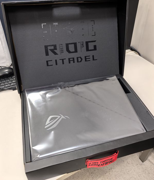 Лаптоп Asus Rog Strix SCAR 17 Intel Core i9