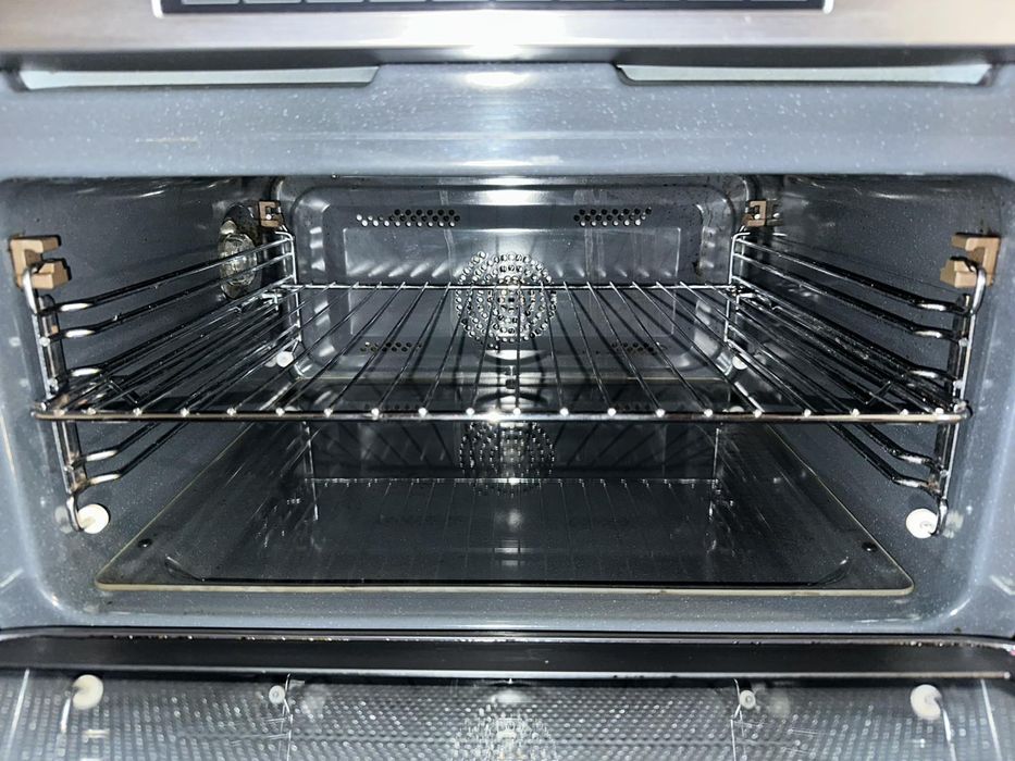 Фурна /микровълнова +гаранция. Конвекция. Безплатна доставка за София