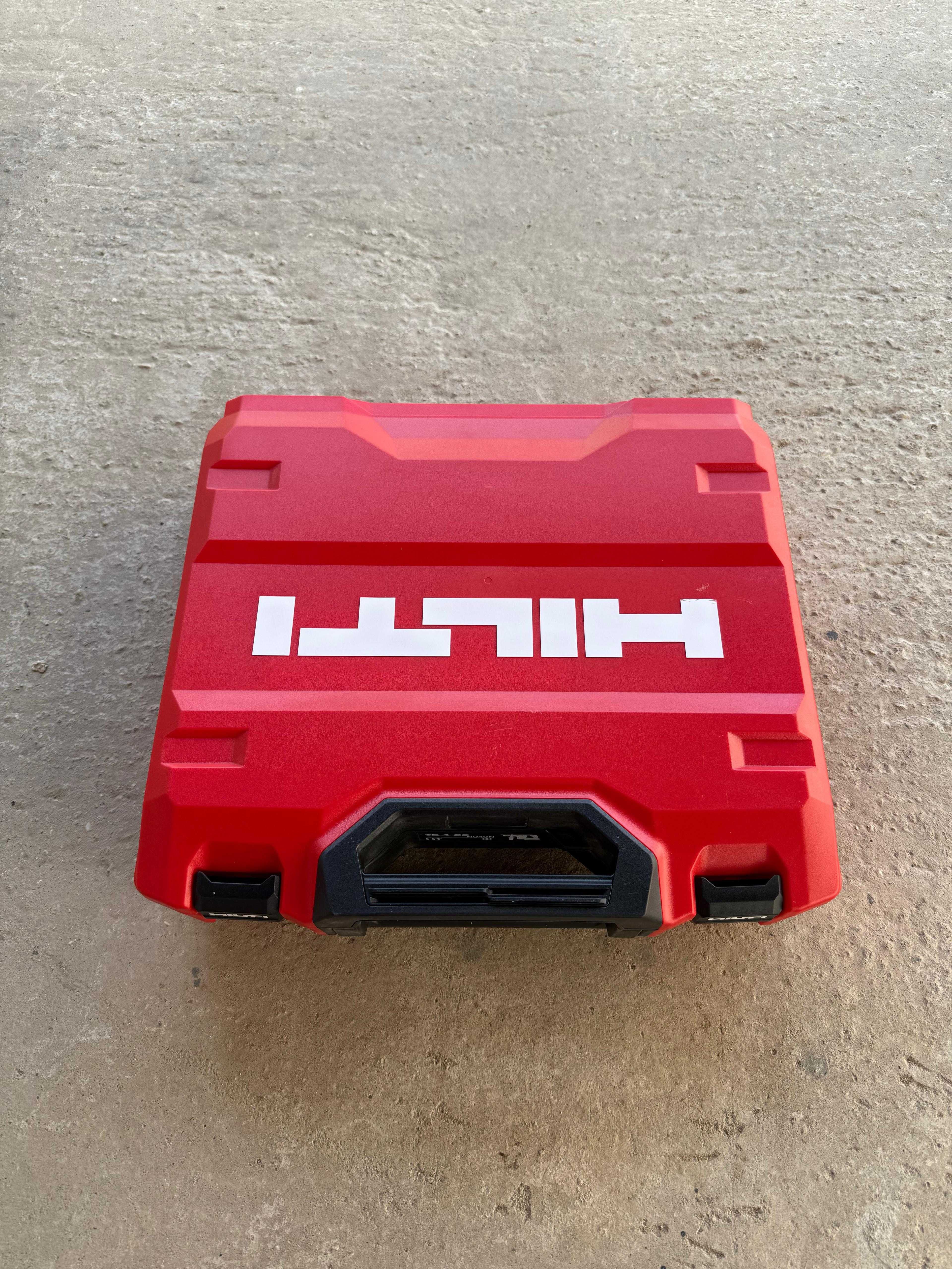 Rotopercutor Hilti TE 4-22 + cutie acumulator incarcator set burghie