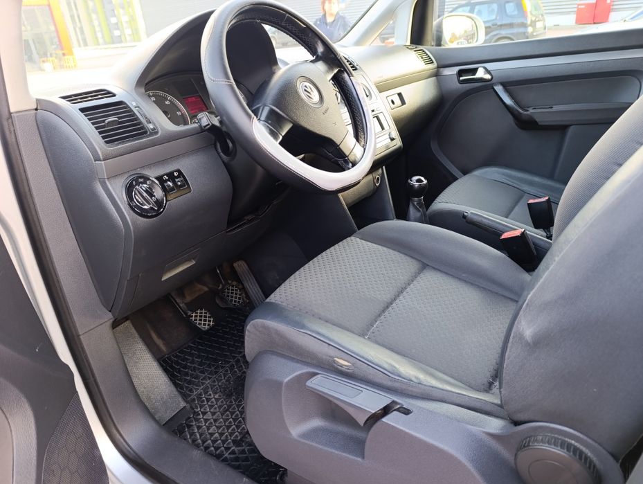 Vw touran 1.9 tdi  101 ps