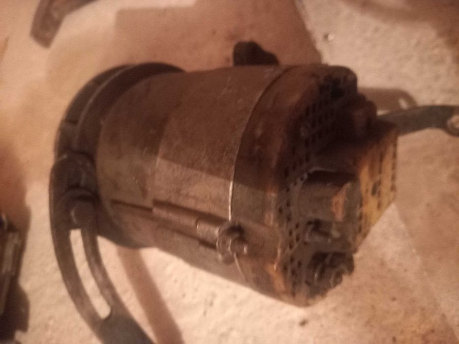 Генератор МТЗ 80 продам