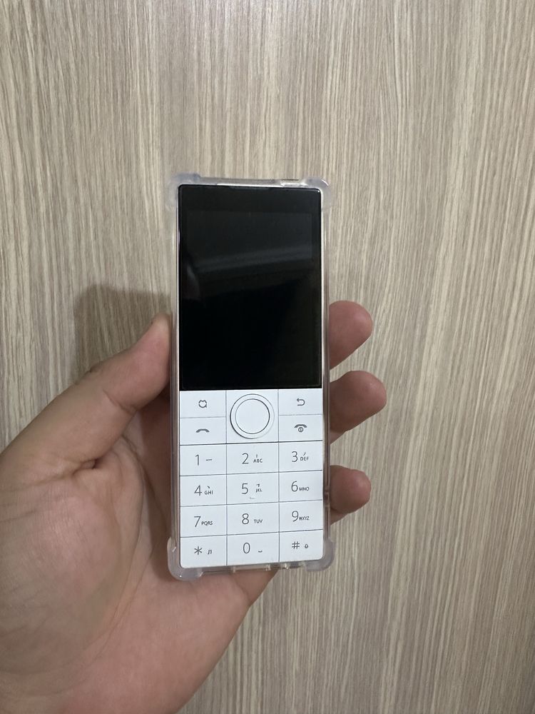 Kamerasiz android original telefon F22 3/32 lik yangi