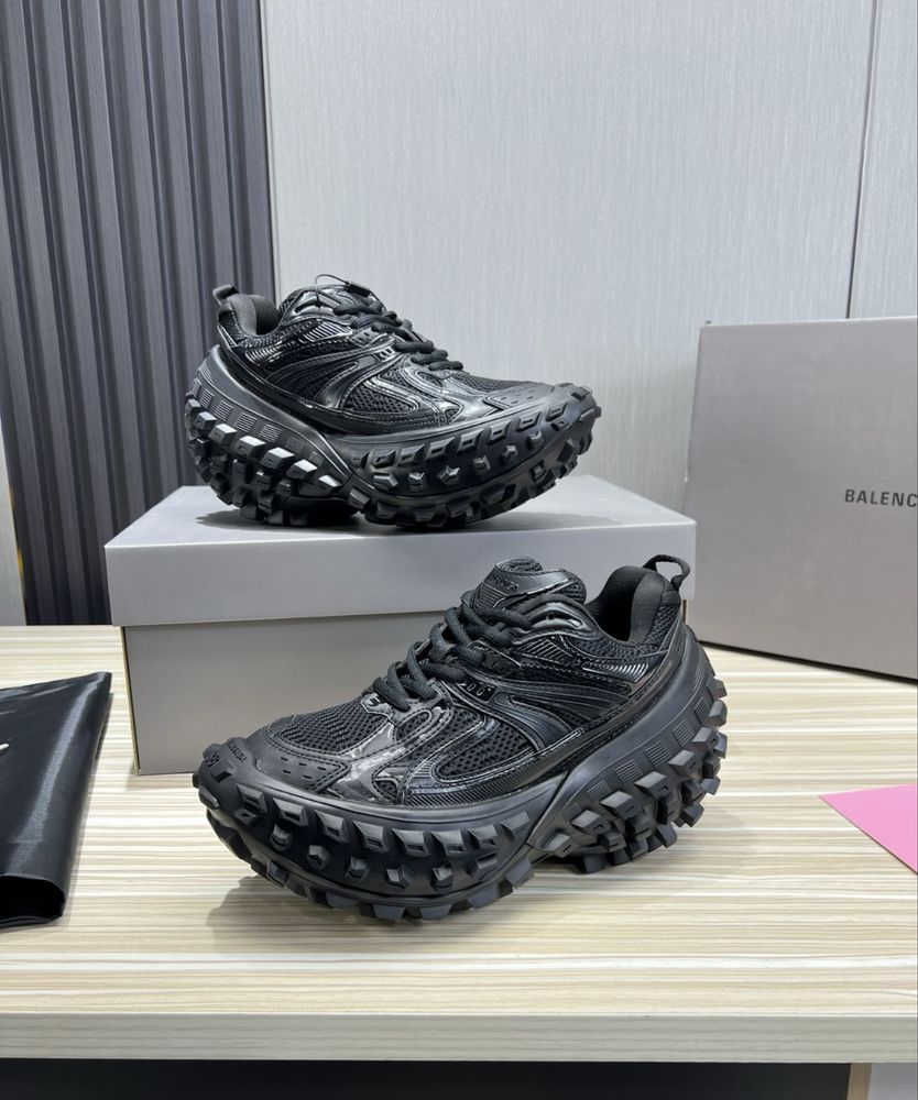 BALENCIAGA Обувки Bouncer Sneaker