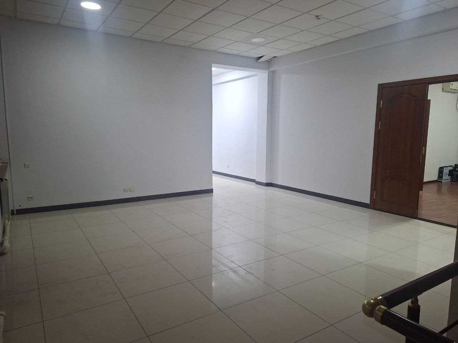 Аренда офиса на Чиланзар (улица Зухур Полвон). 391 м²