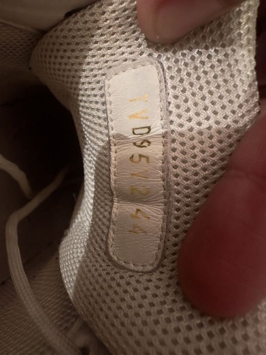 Valentino Garavani Wade runner