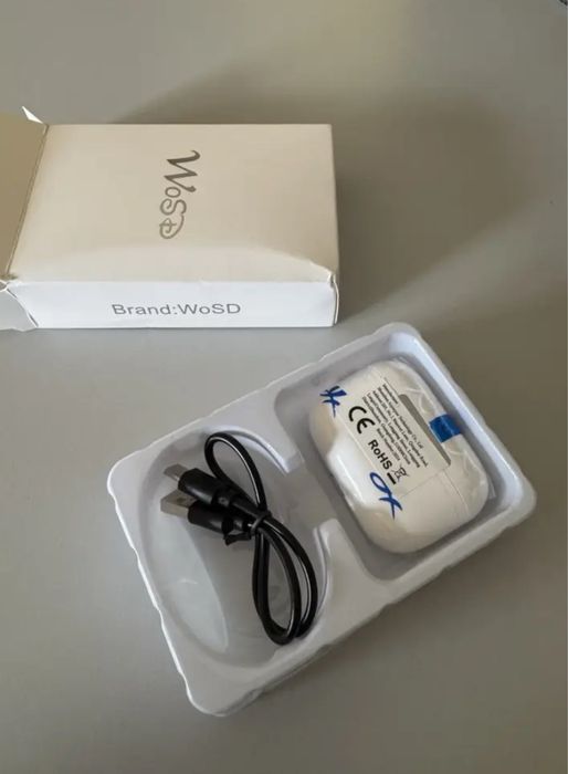 Căști wireless tip AirPods – sunet clar, compatibile cu orice telefon