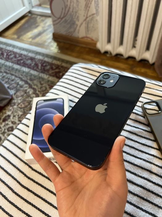 iPhone 12 79% 64гб в идеале