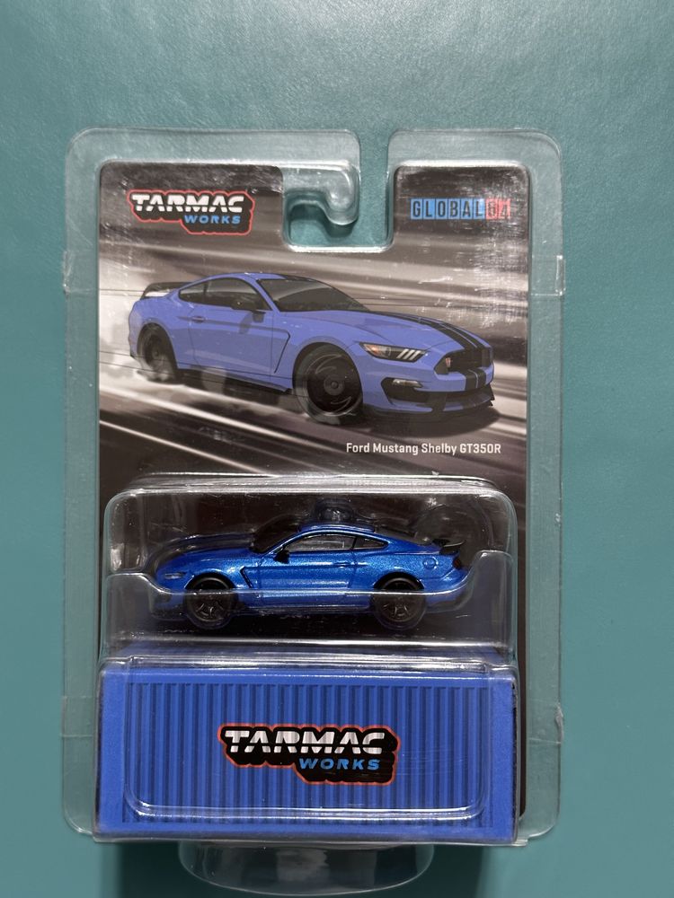 Macheta Ford Mustang Shelby GT350R Albastru, 1:64 Tarmac Works