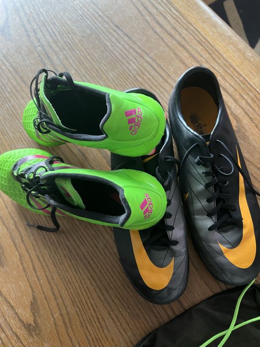 Adidasi fotbal 2 perechi (adidas-nike) marimea 45 si 46