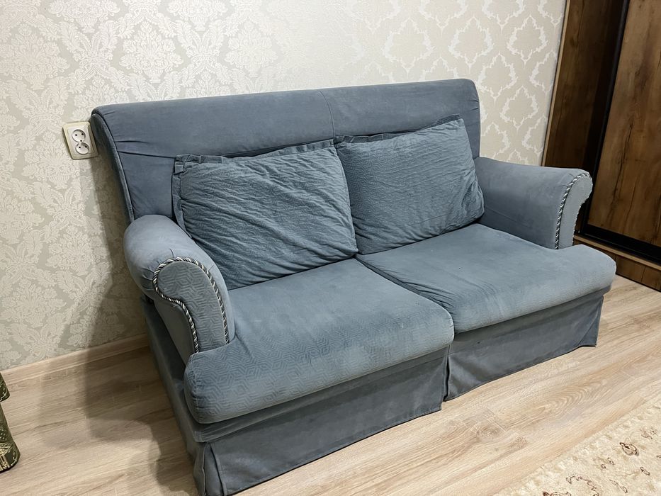 Два дивана и кресло, отдаем БЕСПЛАТНО