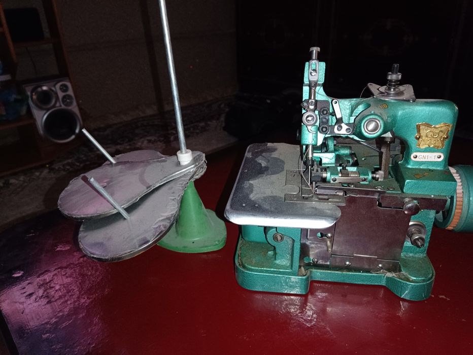 Оверлок машинаси сотилади холати янги ишлатмаган манзил Сагдианада к