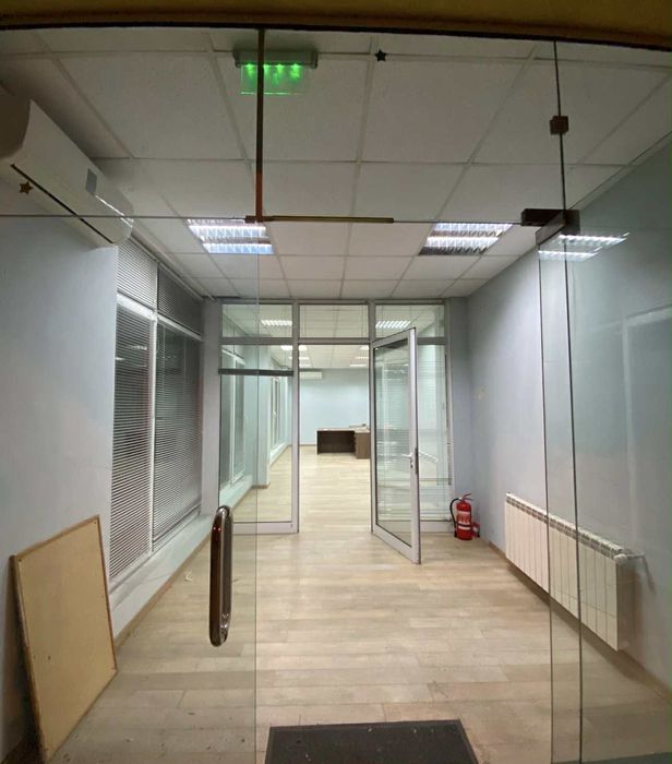 Дава се под наем Офис в София, Гео Милев - 89 кв.м за 1280 € - Снимка #2