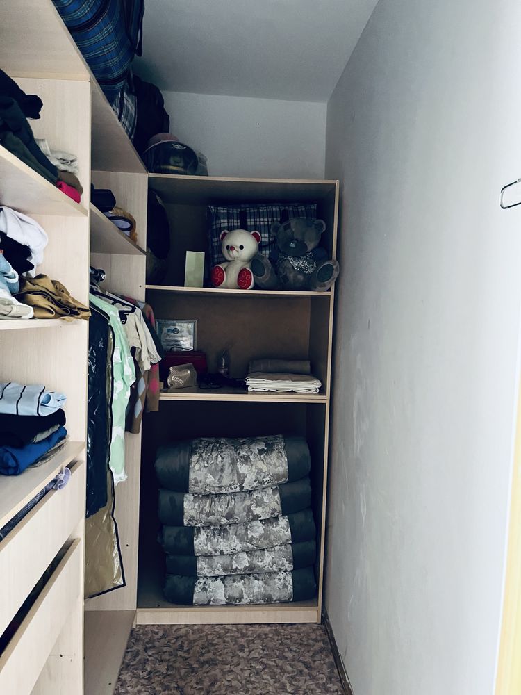 Продам дом  4микро район 15 г дом 256 кв