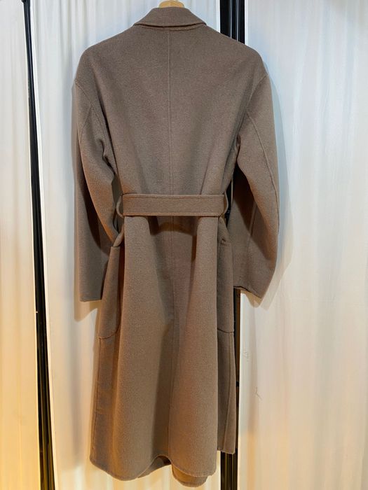 Вълнено палто тип халат Zara в тъмно бежово