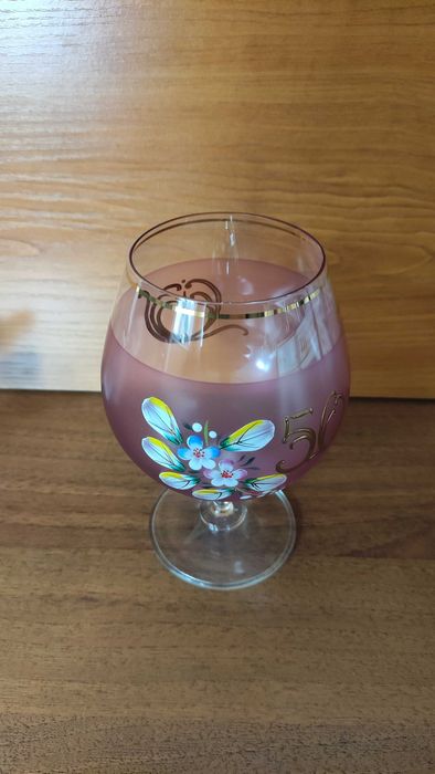 Цветна кристална чаша за юбилей