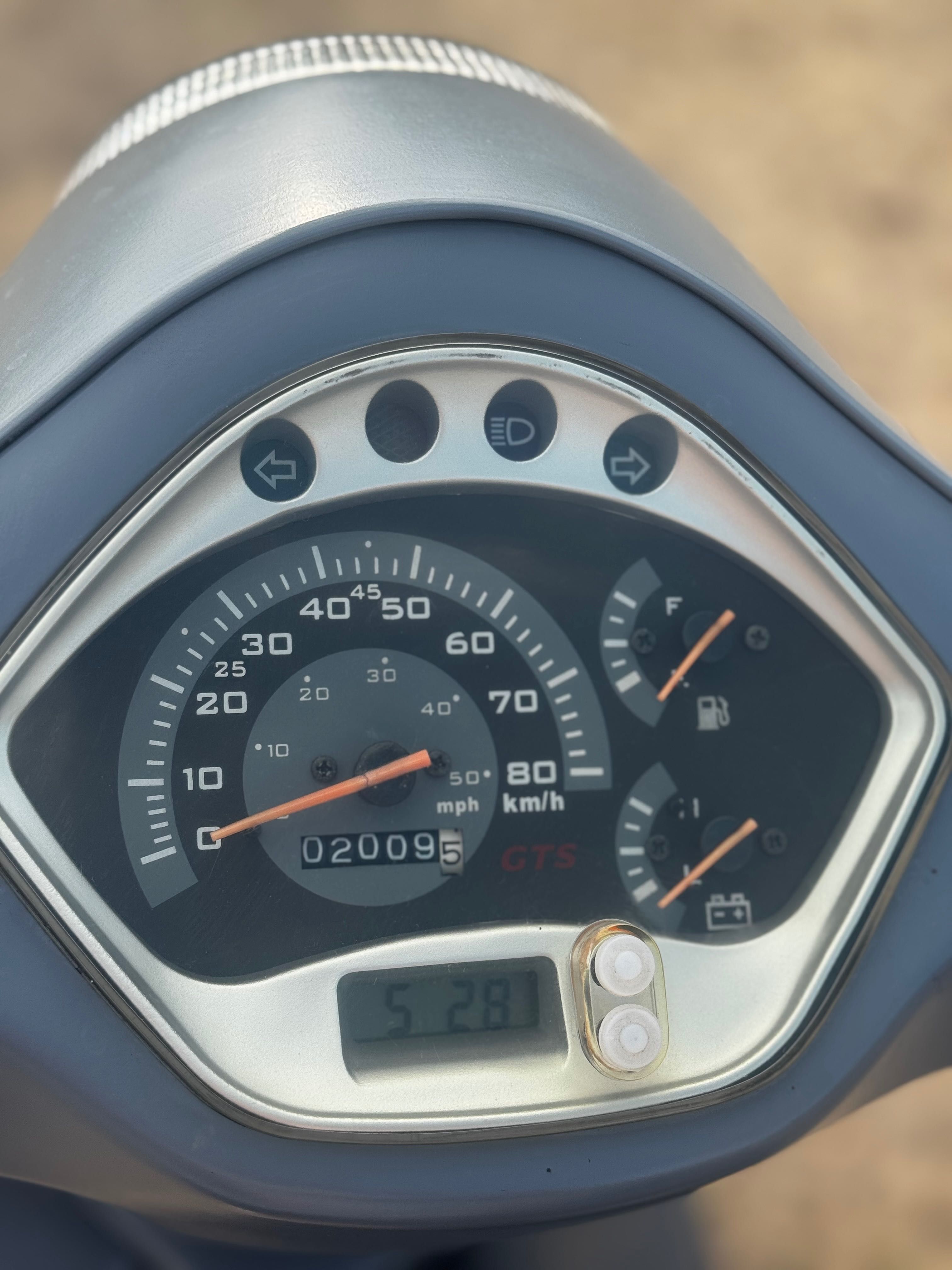 Скутер Turbho RL50
