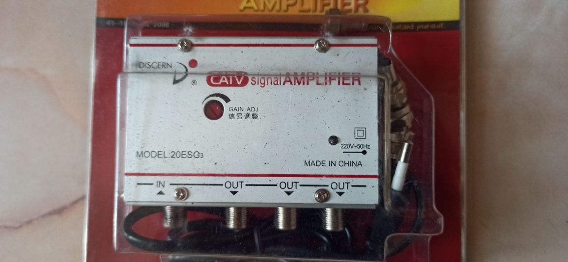 CATV Amplificator semnal produs nou