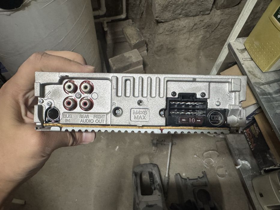 Усилитель Kenwood 350W и Магнитофон Sony CDX-GT370S
