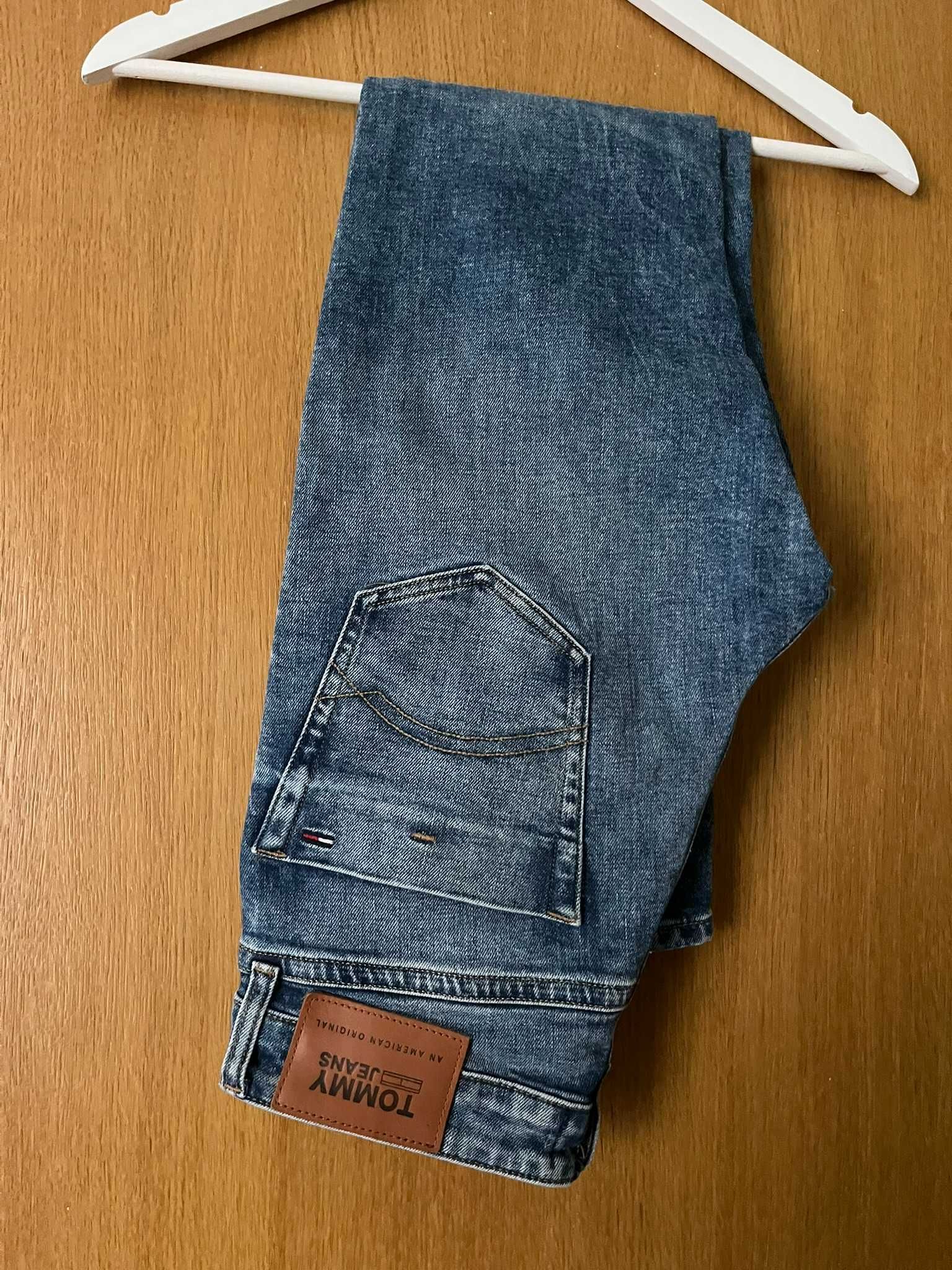 Дънки Tommy Hilfiger
