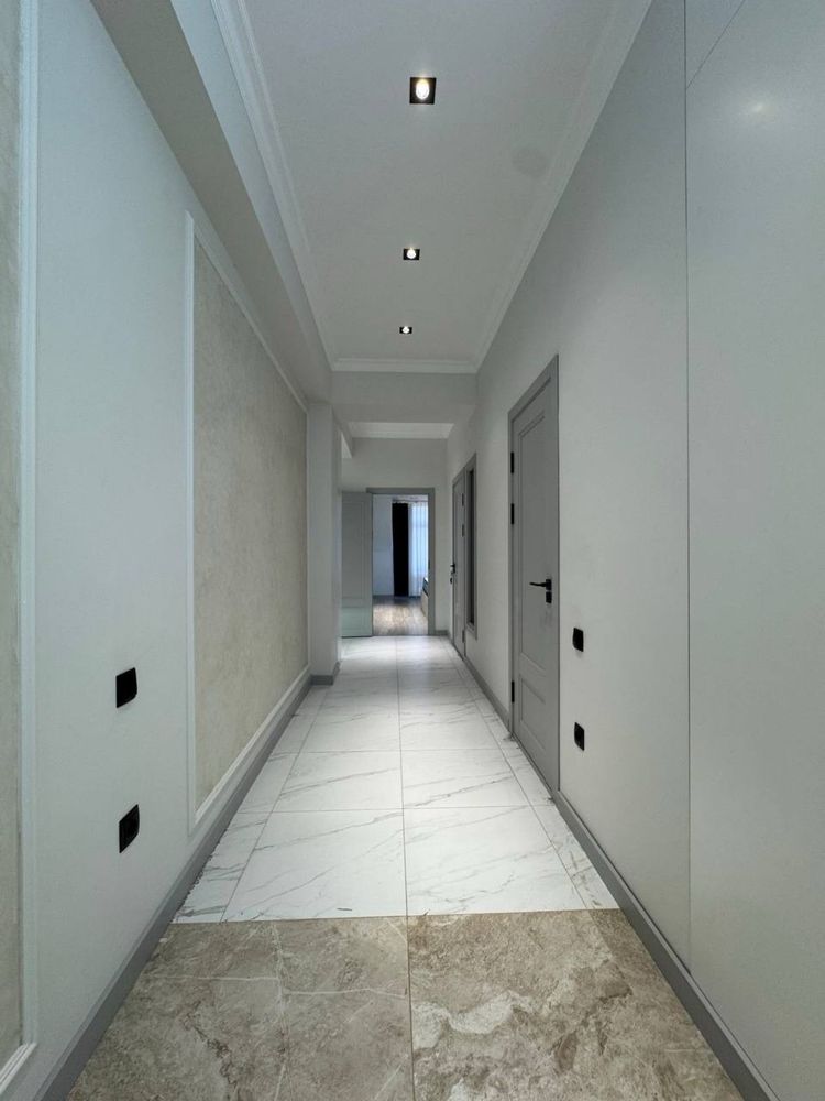 2-комнатная квартира, массив Феруза, 6/6, 75 м², не торец