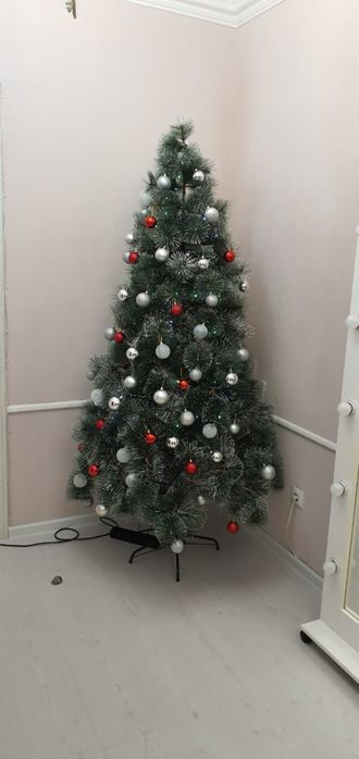 Ёлка новогдняя! Елка