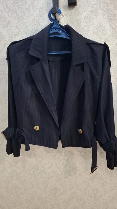 Бомбер пиджак 46-48