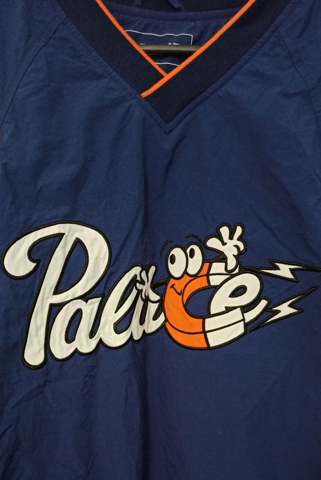 Palace skateboards shell pullover