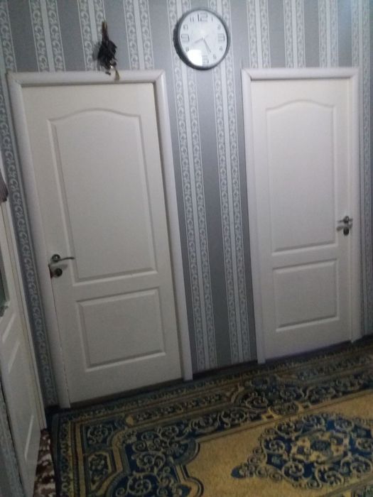 3 хона  1 этаж +падвал  сотилади