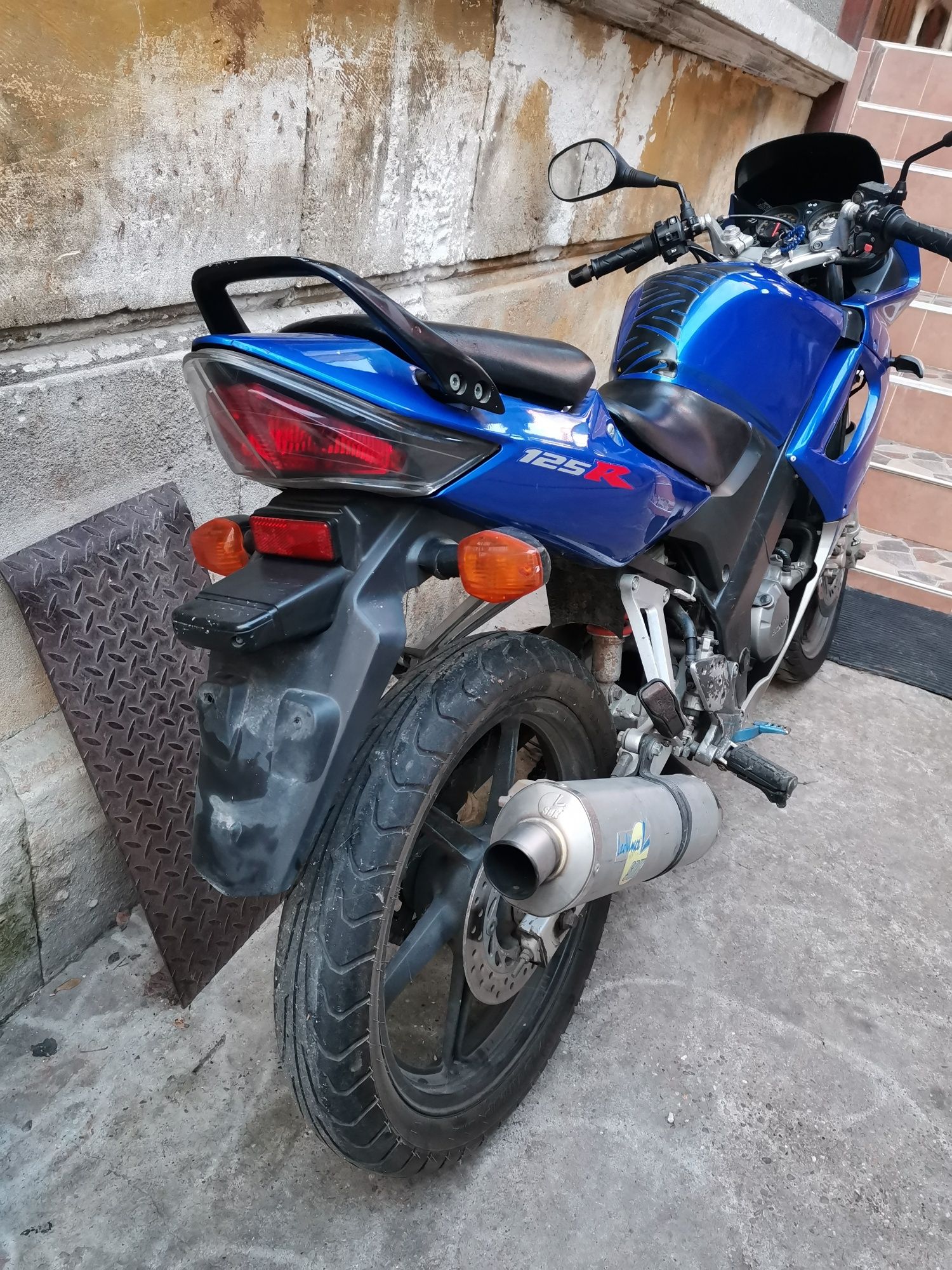 На части Honda cbr 125 Хонда цбр 125