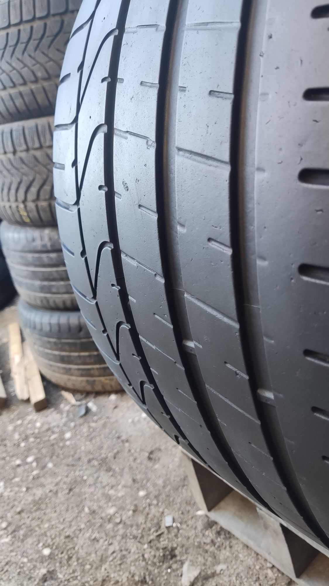 2бр летни гуми 305/30/20 Pirelli Zero 103 Y
7mm грайфер
Добро състояни