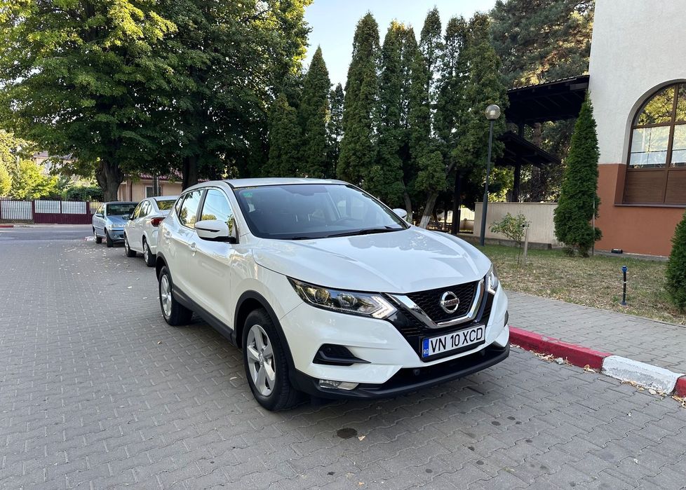 Nissan Qashqai N-Connecta,1.5 dCi,115 CP,Euro 6,Înmatriculată