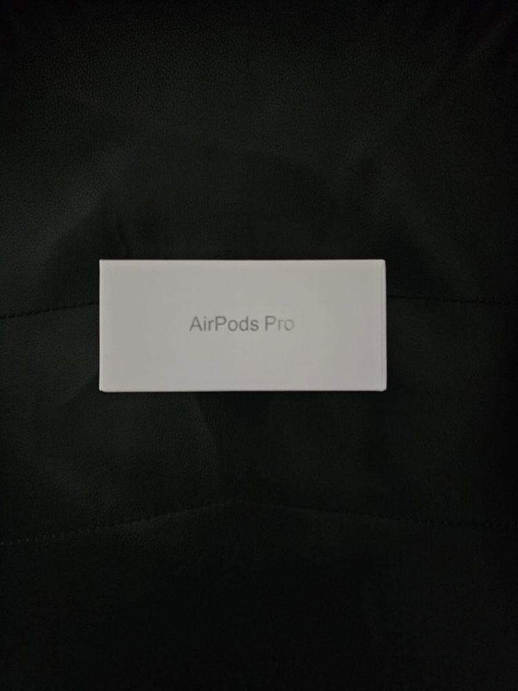 Apple AirPods Pro 2