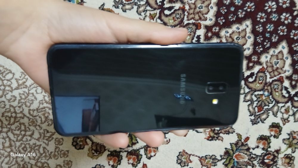 Surochnaa Samsumg J6+ (Puls) 32gb