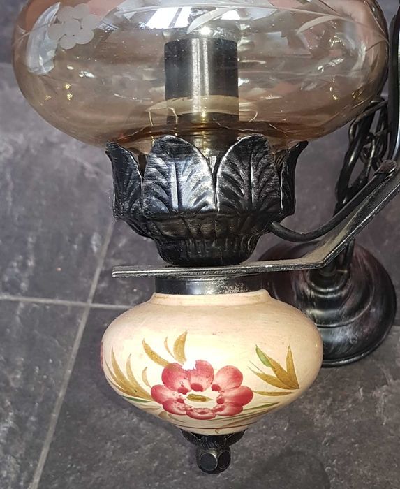 Старинен полилей- дърво и керамика