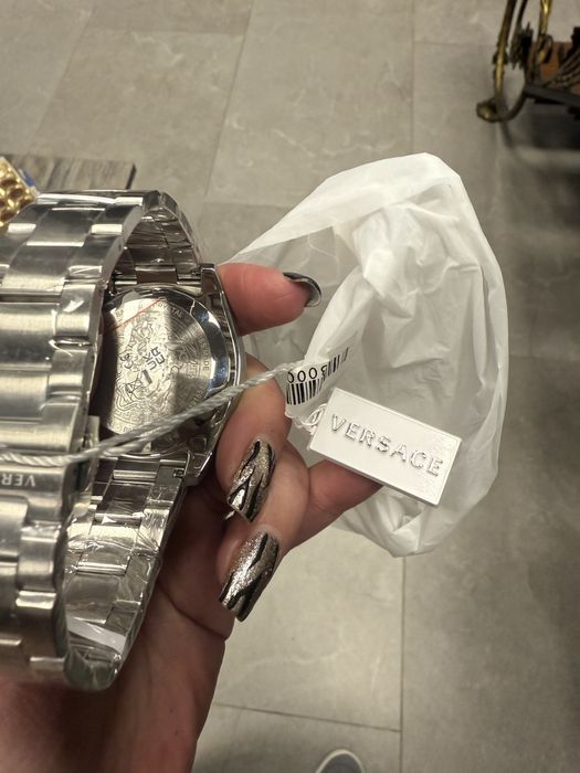 Часовник Versace